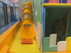 -极橙儿童齿科矫正中心(奥城店)
