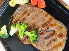 -必胜客(砂之船中东奥莱店)