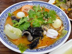 -亚忠小吃店(曾厝垵店)