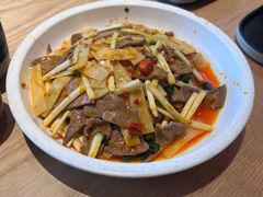 -川堂风·跷脚牛肉·乐山爆炒(宝山日月光店)