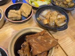 -万和春排骨砂锅米饭(新业广场店)