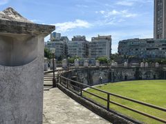 -石炮台公园