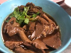 -Kha Mu Charoensang(Silom)