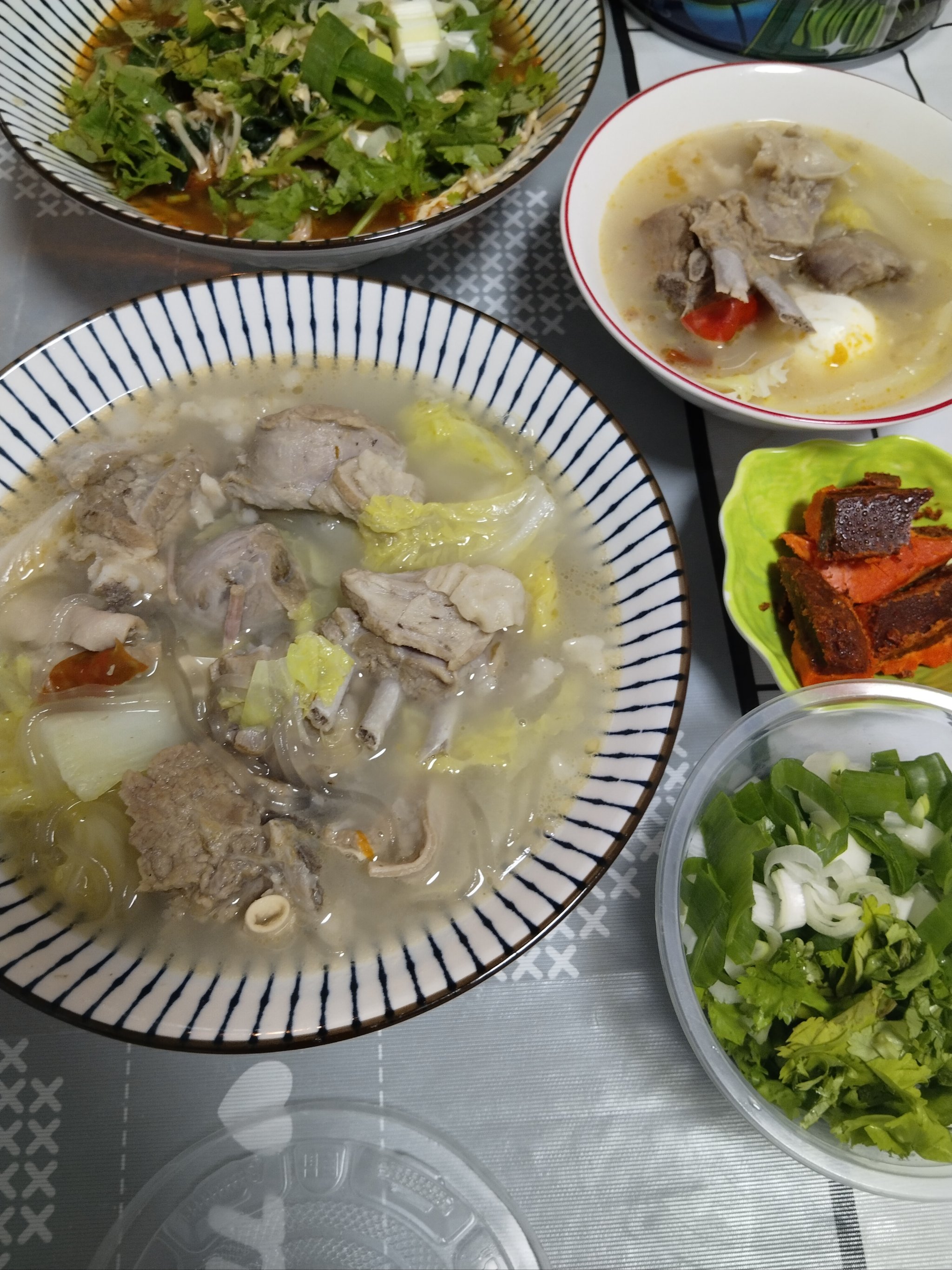 2千元的小本生意烧饼羊汤的简单介绍
