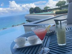 -瑰丽酒店·海吧·天际下午茶·现场DJ·天台酒吧