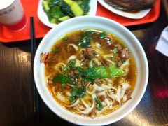 -顺溜·手工刀削面·黑金店(铜锣湾店)
