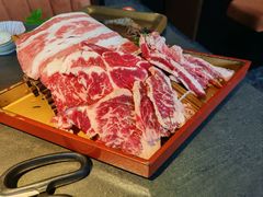 -铭牛烧肉·和牛海鲜自助(高新月牙湖店)