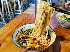 -秦云老太婆摊摊面(长嘉汇两江峯店)