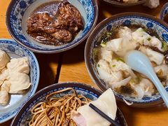 -无名氏宵夜小摊(祝家三姐妹馄饨店)