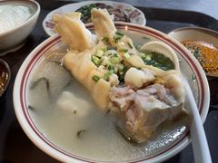 -老方桌烂蹄花川菜馆(九龙坡店)