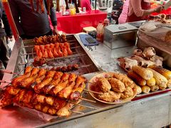 -乌恰市场(彩虹商场店)