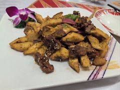 -清真·玛丽亚新疆菜主题餐厅(浙江中路店)
