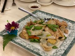 荷兰豆百合鸡髀肉花枝片-阿一鲍鱼海鲜酒家(苏丹依斯迈路店)