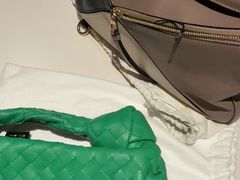 -聚云奢二手奢侈品黄金手表包包回收·中古店(三里屯总店)