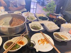 -鼎盛山海火锅(北戴河刘庄夜市老虎石浴场店)