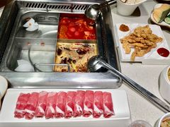 -海底捞火锅鲜切牛肉主题店(长寿路店)