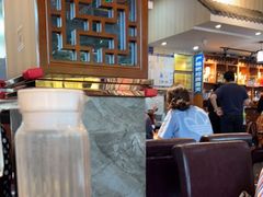 大堂-华盛园卷子王农家菜水库鱼