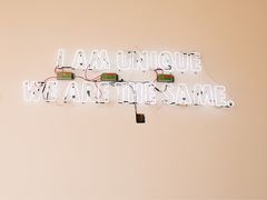 -UNI UNI(环亚凯瑟琳店)