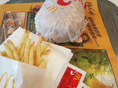 -麦当劳(健德桥得来速店)