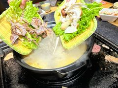-有一锅·野生菌黑山羊腊排骨火锅(古城北门店)