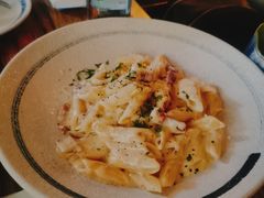 奶油芝士咸肉烩管面-PIZZA BIANCA(民园店)