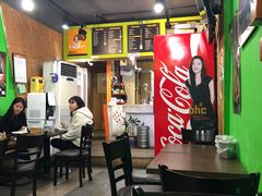 大堂-BHC炸鸡 (城山店)
