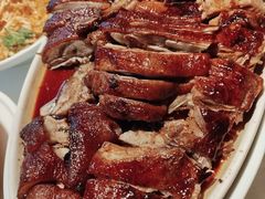 -八府香鸭·啫啫煲(华山路店)