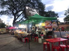 -芒果糯米饭摊子