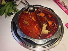 -佰人王串串香火锅(洋珠巷店)