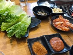 -肉甲韩国木炭烤肉(新壹街1店)