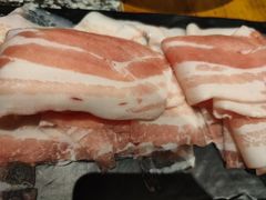 -老牌坊云南鱼豆花火锅(哈西万达店)