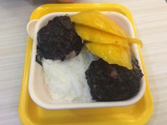 -满记甜品(日月光二店)