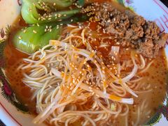 拉面-拉面莊夢語＆中华料理八椿