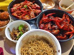 -巴厘龙虾·榜首油焖大虾(音乐学院·沿江酒馆店)