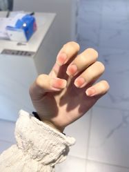 -悦己美甲美睫