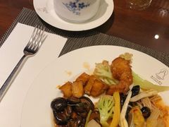 -大佛寺高级素食自助餐厅
