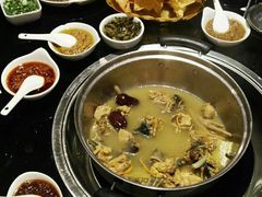 -丫丫汤膳打边炉(宏府408坊店)