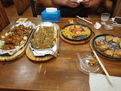 -老东镇啤酒屋海鲜加工·蒸汽海鲜·海鲜烧烤(台东店)