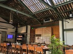 -喜洲吧·江畔老船厂·庭院餐厅(喜临院店)