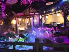-韵秋荷(宝山龙湖天街店)