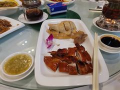 桶子玫瑰豉油鸡-广州酒家(文昌总店)