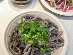 -黑八私房老北京炸酱面