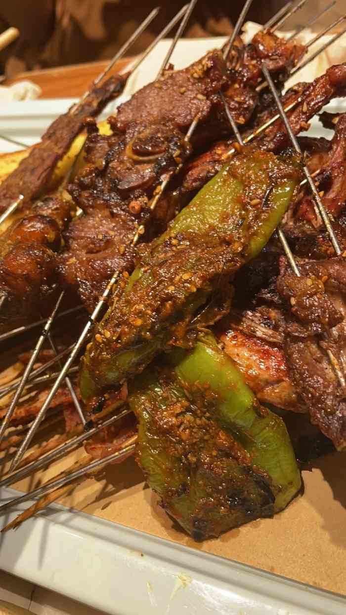 状元阁烧烤(东三马路二店)-"隔一阵就很想吃的店 晚饭时间早点来能不.