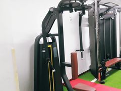 -征成健身连锁私教工作室(九公里店)