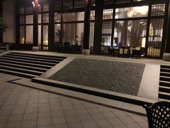 -梁鸿湿地丽笙度假酒店大堂吧