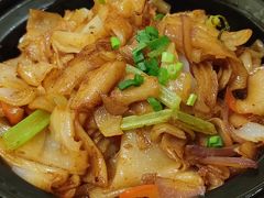 -广州中心皇冠假日酒店·百粤楼