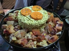 -炙韩料理·部队锅专门店