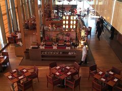 大堂-视界美食自助餐厅·石家庄希尔顿酒店