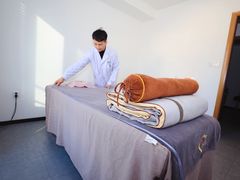 -沁欣堂推拿艾灸