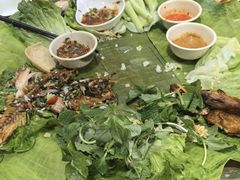 -沐毫傣泐云南菜孔雀宴•手抓饭傣味烧烤(曼听公园店)